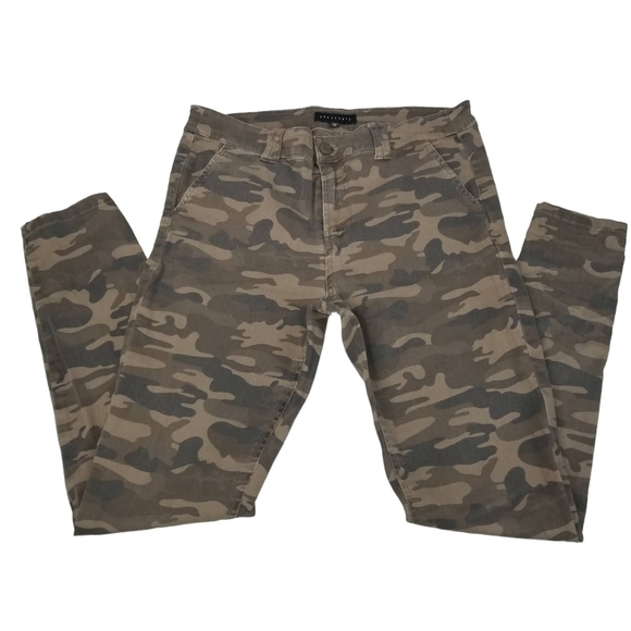 Sanctuary Camouflage SKINNY Pants Size 29 Women's XP9018W3906 - Picture 2 of 5